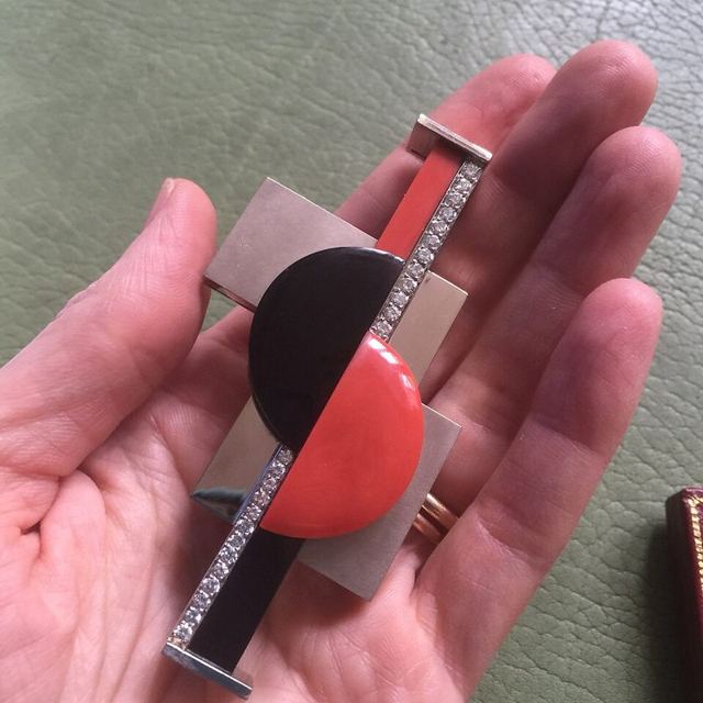 Enamel Keeper